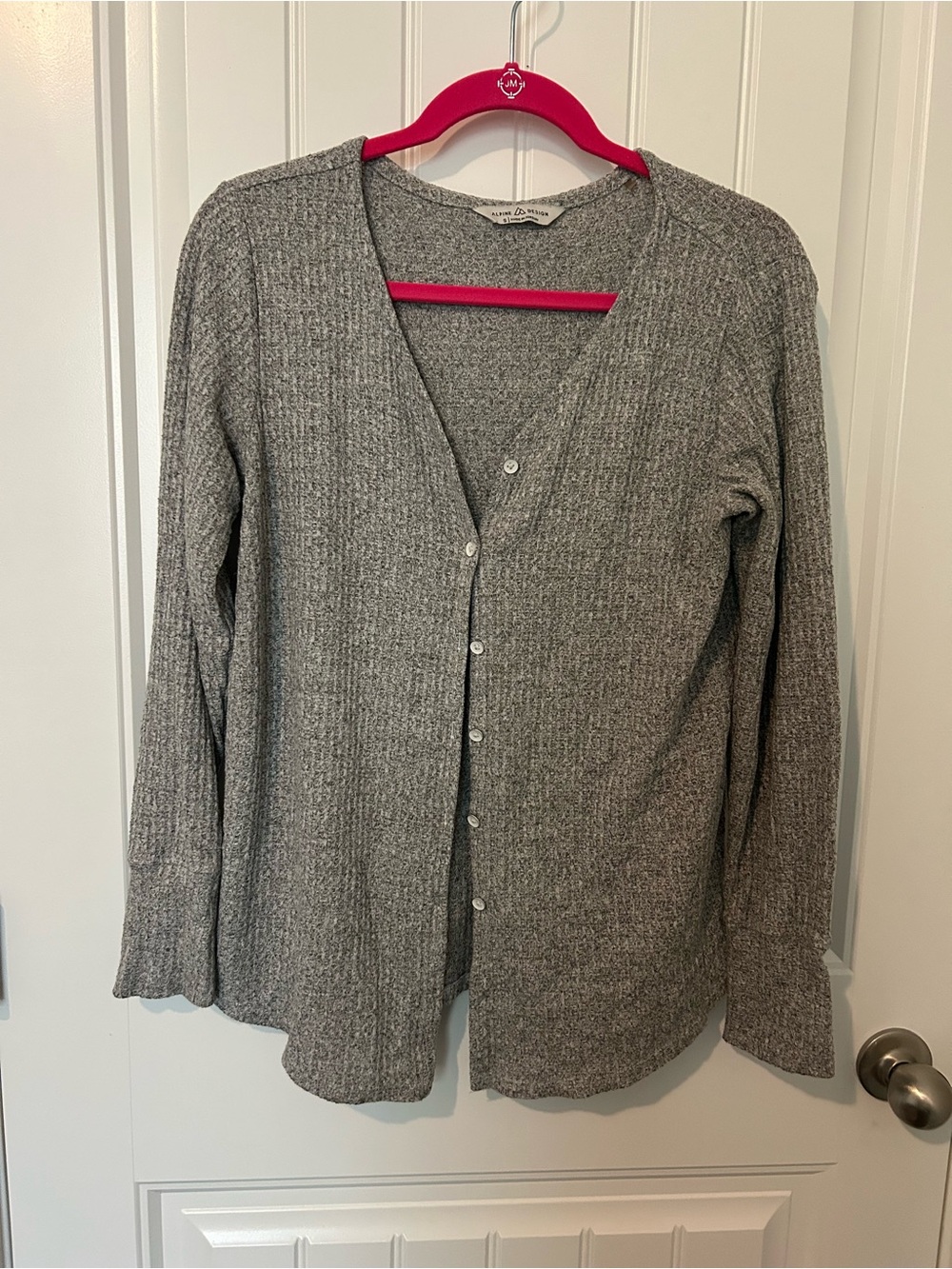 Alpine Gray Ribbed V-Neck Cardigan